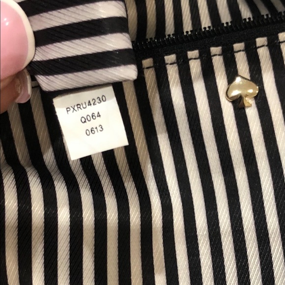 Kate Spade Classic Black Pebbled Leather  Bag - Picture 6 of 8